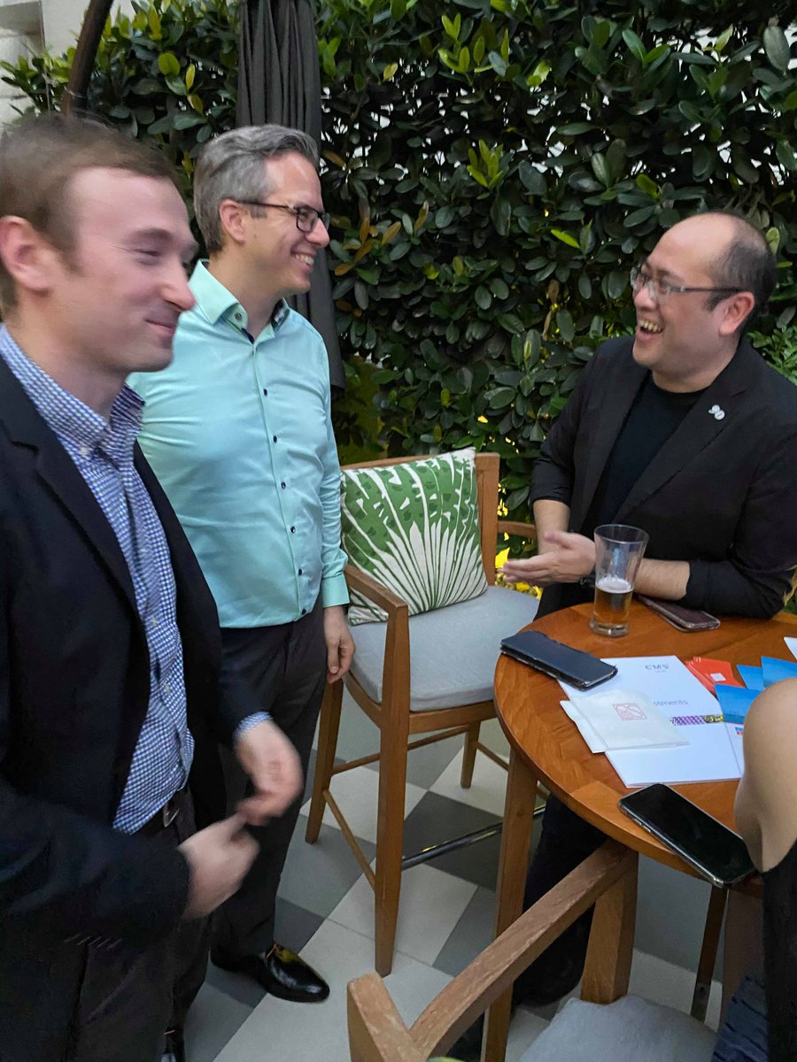 Thank you to everyone that attended the CEEC Networking Night: Welcome 2020!

#networking #business #drinks #cee #ceec #Welcome2020