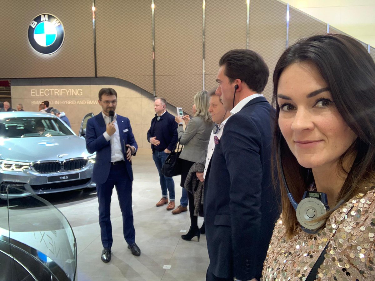 AllPhi's tweet photo. Wat inspiratie opdoen voor ons nieuw wagenpark๐ก๐๐๏ธ Bedankt voor de uitnodiging BMW Sneyers! Groetjes, Annelies vanop de Brussels Motor Show 2020 ๐คฉ
#fleet #AllPhi #dotNET https://t.co/ZdUKQnF6iU