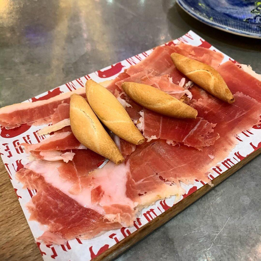 tapasrevolution's tweet photo. Hand-carved to order our Jamón is the perfect Picoteo to nibble on while you work through the rest of our menu! See our full menu here >  https://t.co/WlXqss1Yl0  📸katesfoodguide #Sheffield #Birmingham #Bath #Newcastle #Westfield #WestfieldStratford #Windosr #Sheffield https://t.co/ZkawlUJKl7