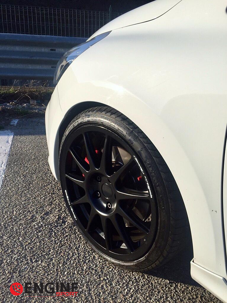 EngineSport2's tweet photo. Per #Renault #cliors4 e #cliorstrophy sono disponibili a #stock ruote #speedlinecorse modello #turini misure 7,5x18 ET 40 mozzo 5x114,3 finitura #mattblack produzione 100% #madeinitaly.
Per informazioni e preventivi info@enginesport.it oppure
👉https://t.co/PXyg26dMs7 https://t.co/m8AFJBgpDb