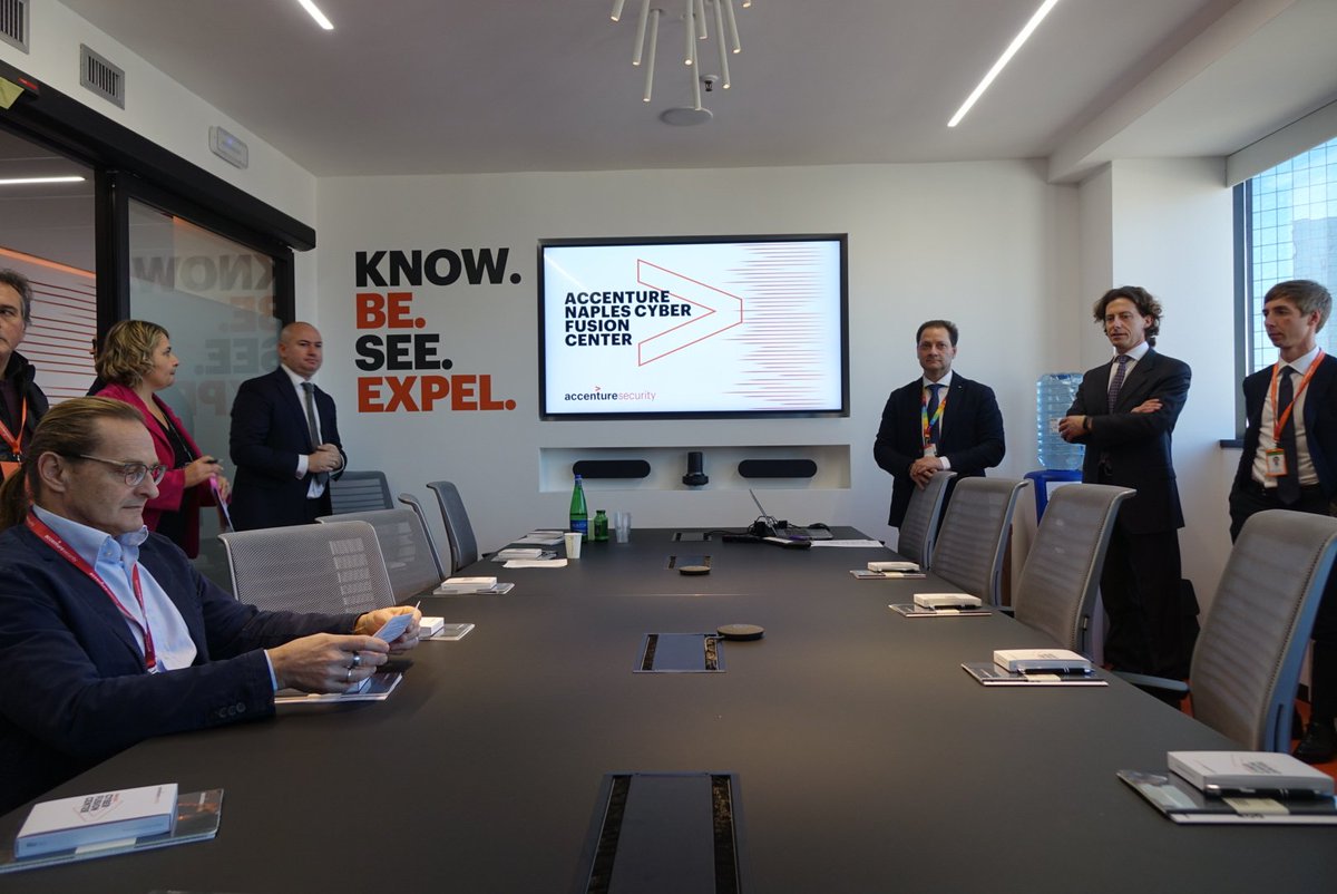 Franz Russo tweet media