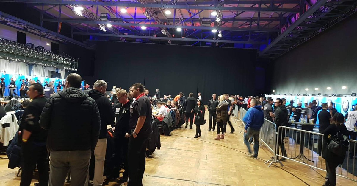 BIG ! @Qschool <a href="/OfficialPDC/">PDC Darts</a>