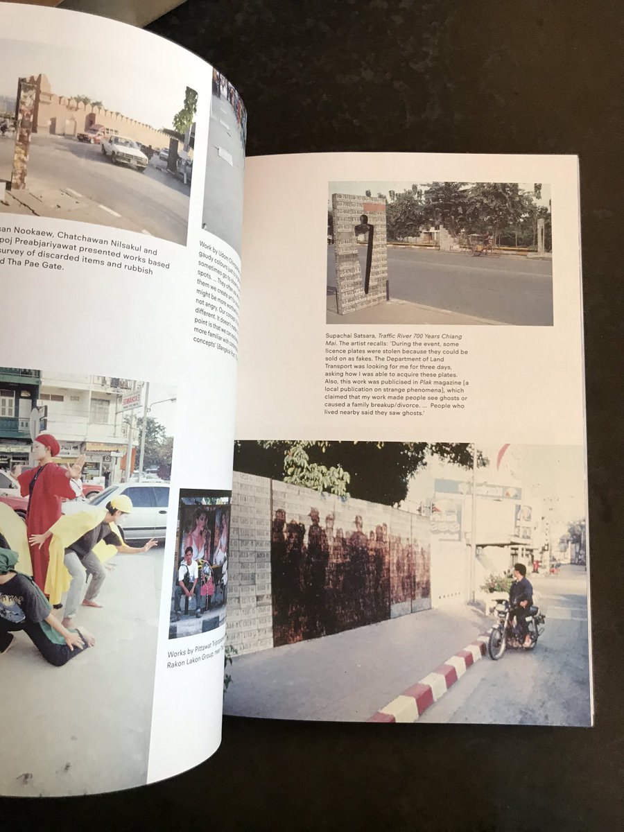 icolligere's tweet photo. มาร้านหนังสือ #ProQM แล้วเจอเล่มนี้ เปิดโลกมากเกี่ยวกับ Art scene ในไทย ไม่เคยมีความรู้เลยว่าเมืองไทยยุค #90s มีอะไรแบบนี้ด้วย - made my day ♥️@mayadadol ประทับใจหนังสือมากๆฮะ และ inspired อยากทำ Art scene ในไทยให้เติบโตยิ่งๆไปอีก #art #Chiangmai #festival #exhibition #DavidTeh https://t.co/S85pj5iyDQ