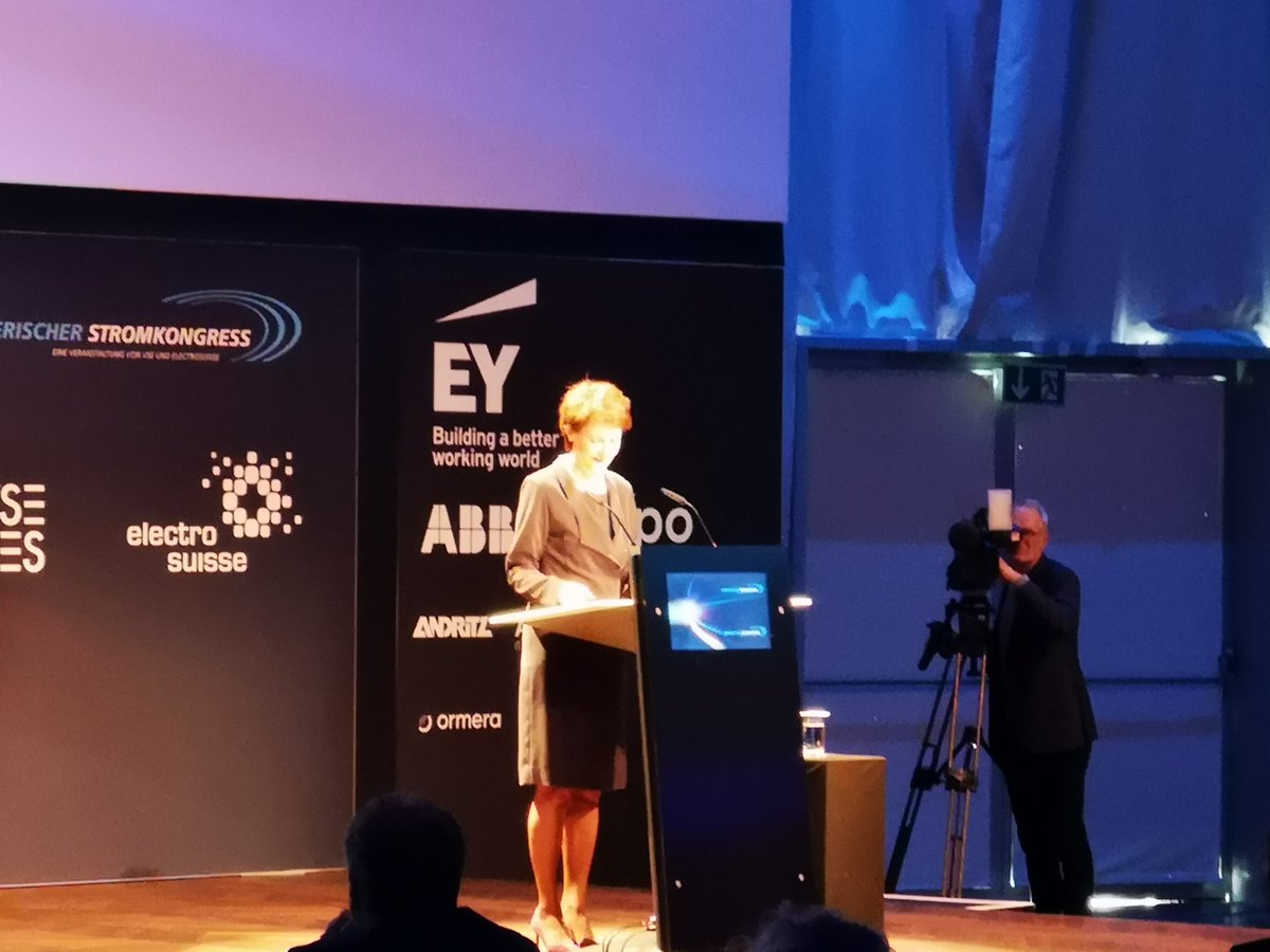 Bundespräsidentin Simonetta Sommaruga am Stromkongress #stk2020: Klimapolitik ist vor allem Energiepolitik.