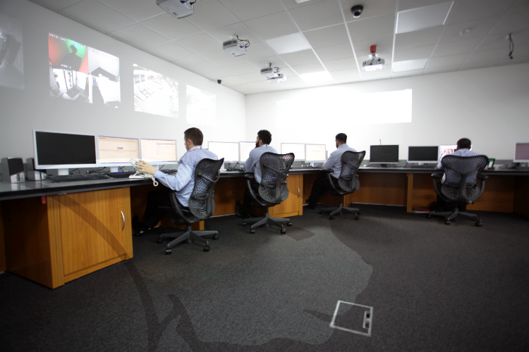 CougarMonitor's tweet photo. Our #monitoring centre is fully manned 24 hrs a day, 7 days a week, 365 days a year, and provides fast and secure management of all of our clients’ #securitysystems. Visit our website for more information! https://t.co/K6FfzNgNPp https://t.co/6B4ydA9hts