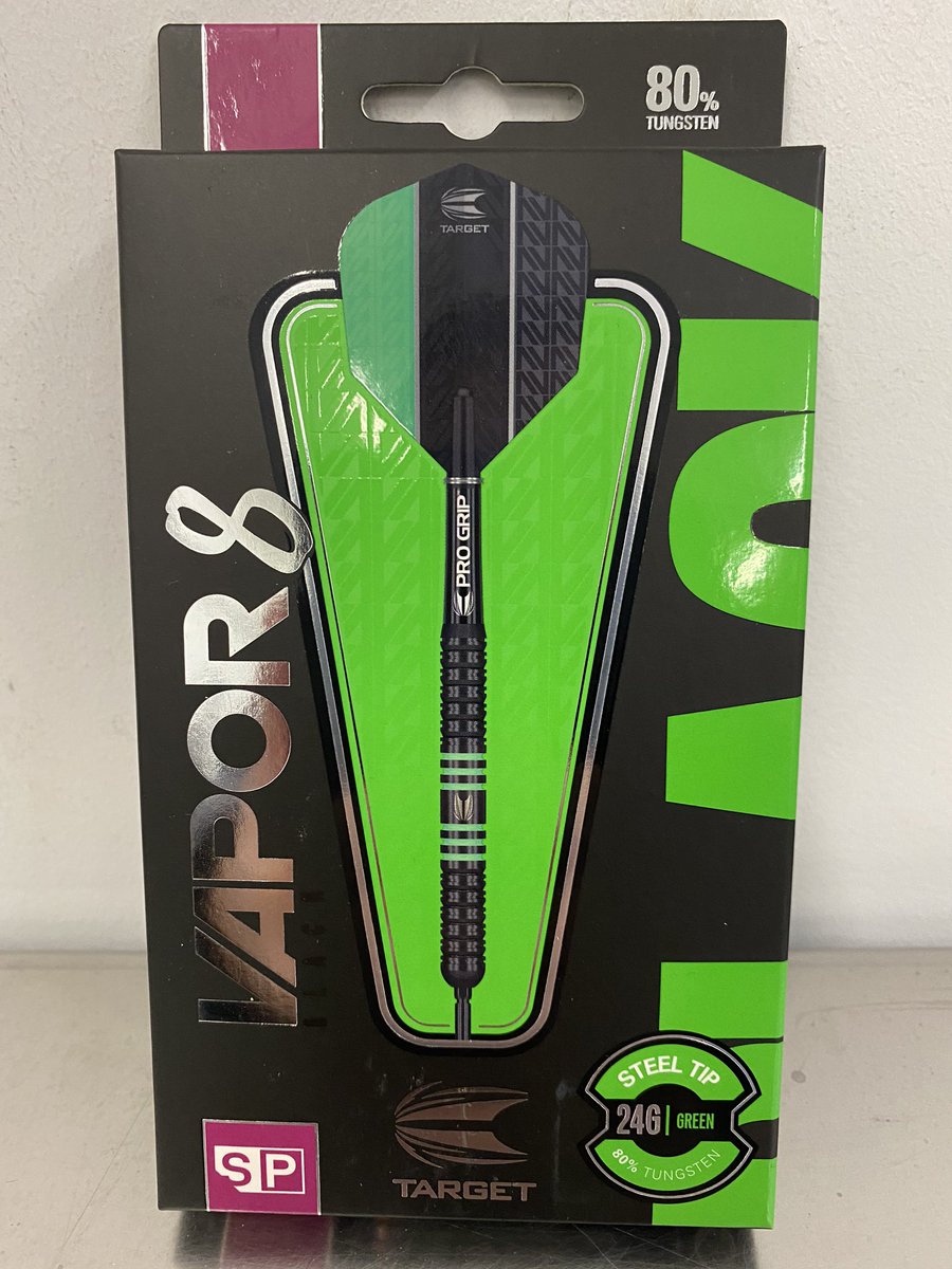 Garryplummer's tweet photo. Comp time! Simple RT&amp;❤️ for your chance to Win a set of The New Vapor8 Swiss darts! #Stunning https://t.co/JPbYEZoS60