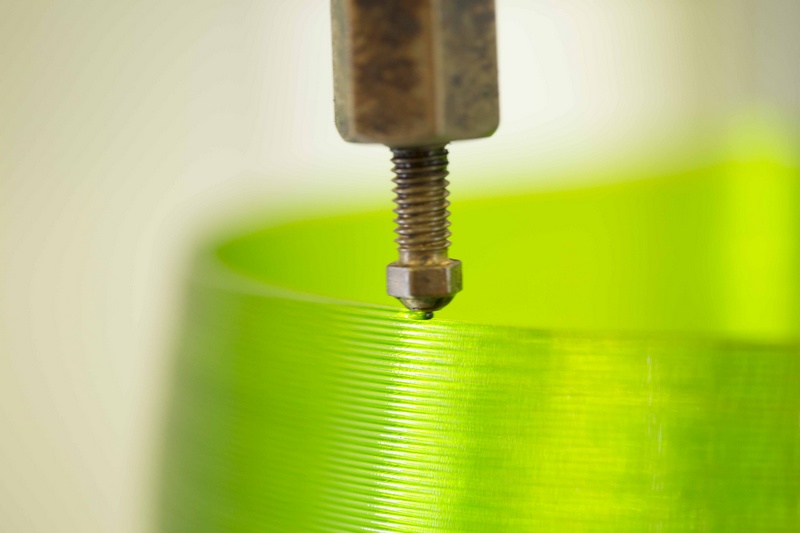 lighting_pl's tweet image. Firma Signify poinformowała o swoim zakładzie produkcji opraw oświetleniowych w technologii druku 3D zlokalizowanym w Holandii oraz o planach założenia kolejnych fabryk druku 3D. 
#oswietlenie #oswietlenieled #led #druk3d #signify
bit.ly/2Qexf2G