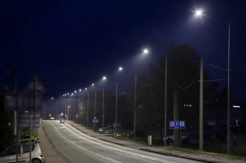 lighting_pl's tweet image. Ponad 500 szt. energooszczędnych opraw LED zagwarantuje bezpieczne, energooszczędne i zgodne z normami oświetlenie na ulicy Prostej, Gliwickiej, Obwiedni Północnej i Południowej w Rybniku.
#oswietlenie #oswietlenieled #led
bit.ly/2scXYoo