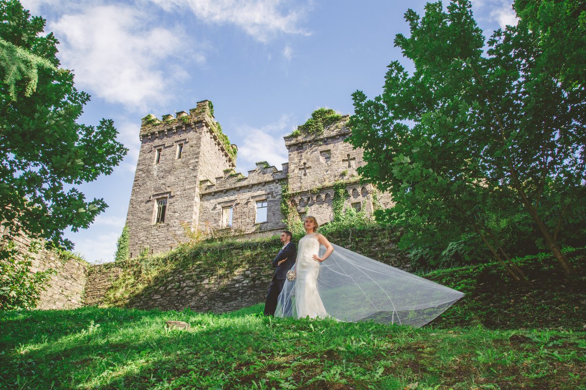 Over 65 years of wedding tradition. The Buckley Family would like to invite you for a show around, email kay@castlehotel.ie or call 026 41074. #weddings #OriginalIrishThursday #macroom
#weloveweddings