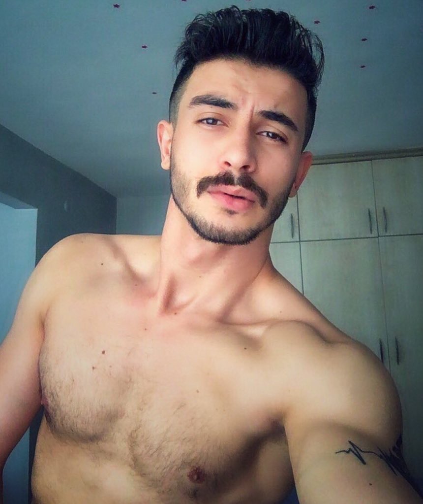 Fotoğraflarım tamamen orijinaldir. 📸Görüşmelerimi Profesyonel gerçekleştiriyorum.Kısa süre içerisinde görüşmek dileği ile kendinize çok iyi bakınız.📞0555 070 15 49📞#taksimgay