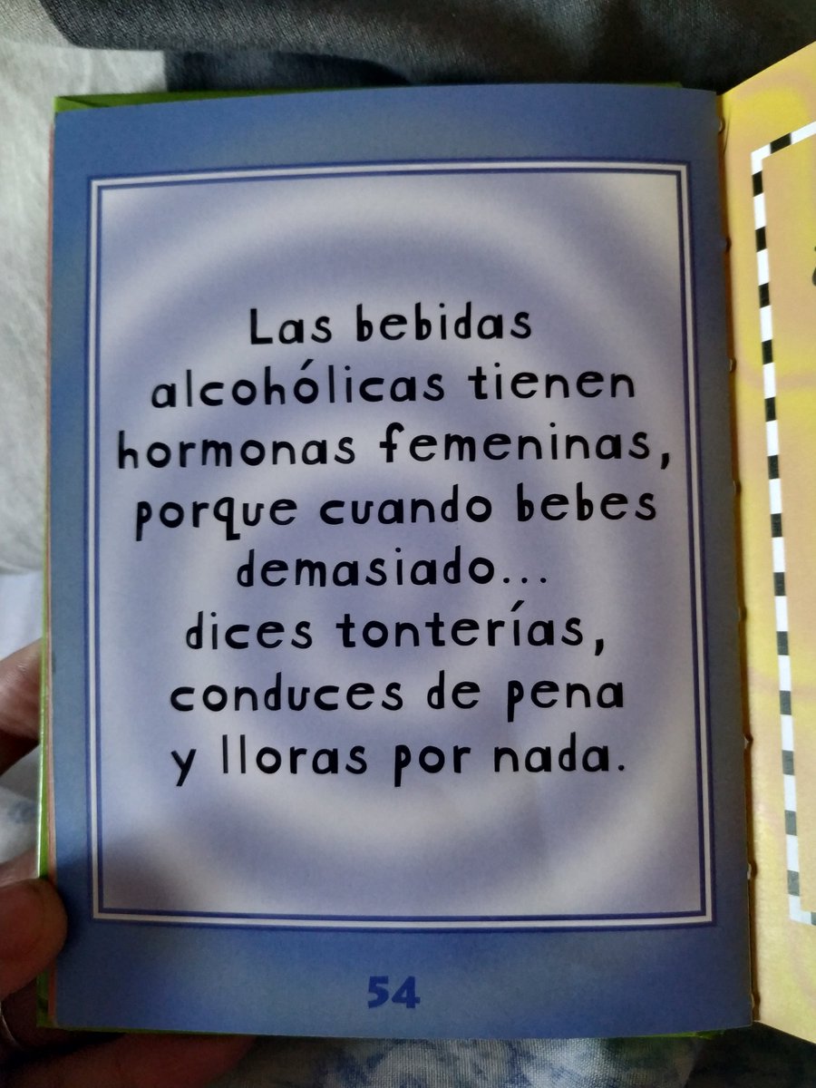 LaMerche6's tweet photo. Bonita educación para nuestros hijos... ¡VERGÜENZA! https://t.co/tI4gMLL8D5