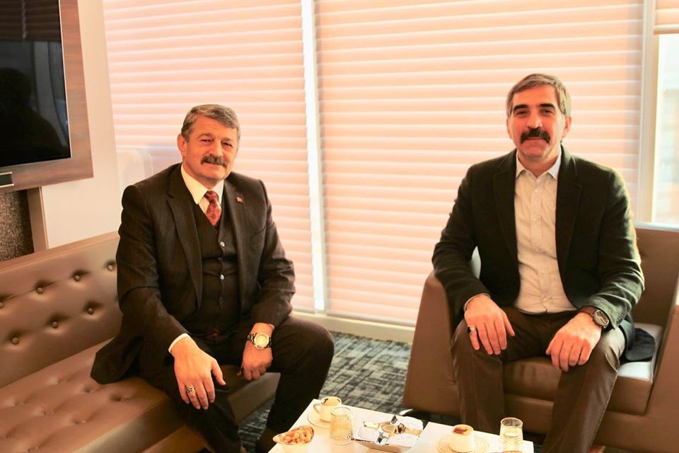 mhpbartin's tweet photo. Bartın Belediye Başkanımız Cemal Akın ve Başkan Yardımcısı Ahmet Kömeç, Milliyetçi Hareket Partisi Genel Başkan Başdanışmanı Eyyup Yıldız’ı ziyaret ettiler. https://t.co/zNTMdKoWzx