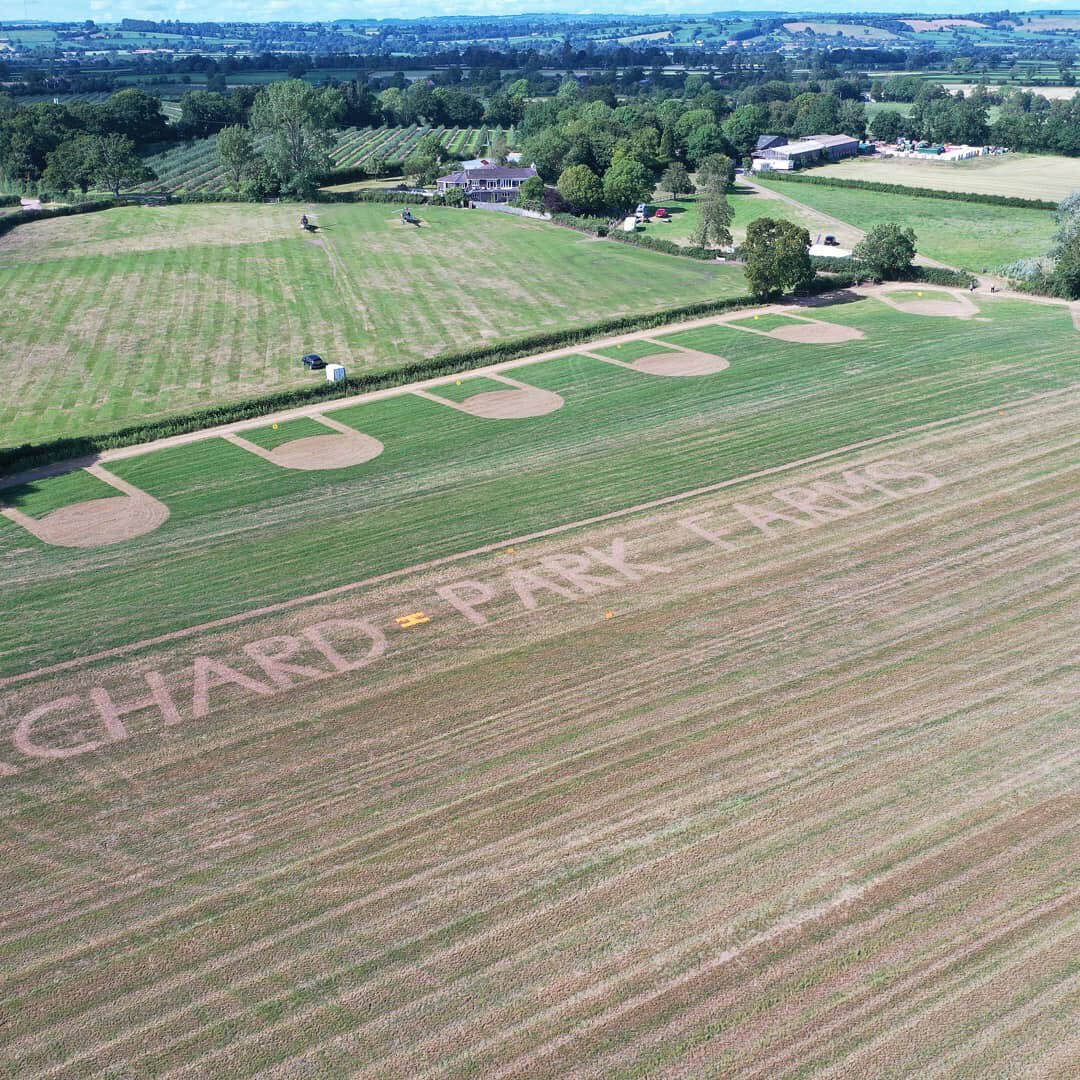 NorthWealdFire's tweet image. Again this year we will be operating at the luxury heliport facility at Orchard Park Farm for ALL aircraft visitng Glastonbury. Landing - Fuel - Night movements - Passenger handling - Fire rescue cover 
#Glastonbury  #heliport #glastonburyfestival #nightlighting  #firerescue