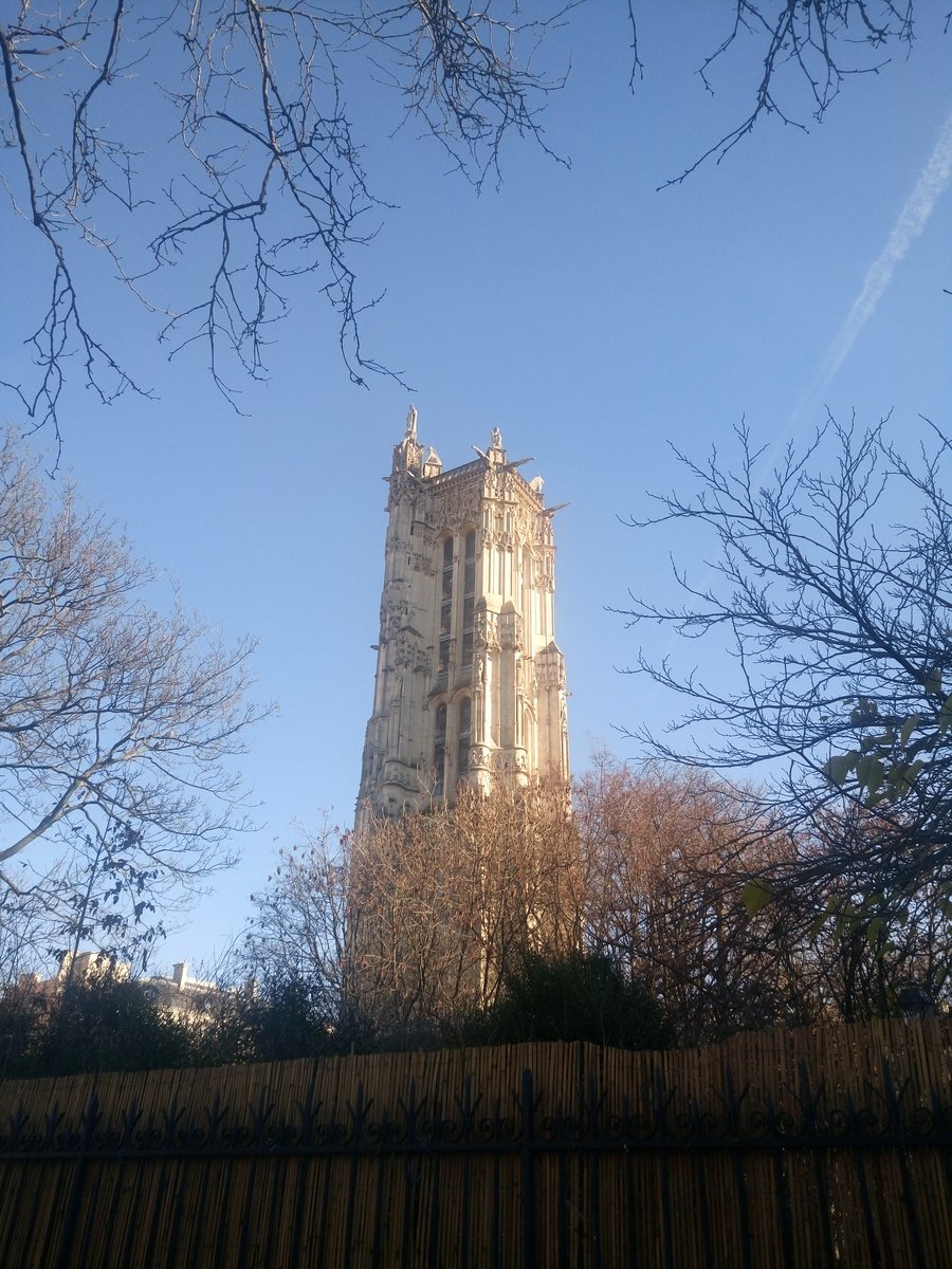 #Paris #byday. #TourSaintJacques