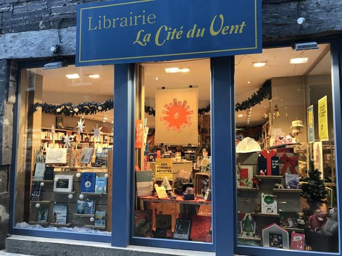 “J’aime le livre d’art” 2019 : les 3 librairies récompensées actualitte.com/t/IPKGJOFk
<a href="/PrixLibraires/">Prix des libraires</a>
#PrixdesLibraires #Livredart #librairiesindependantes #libraires #Prixlitteraires