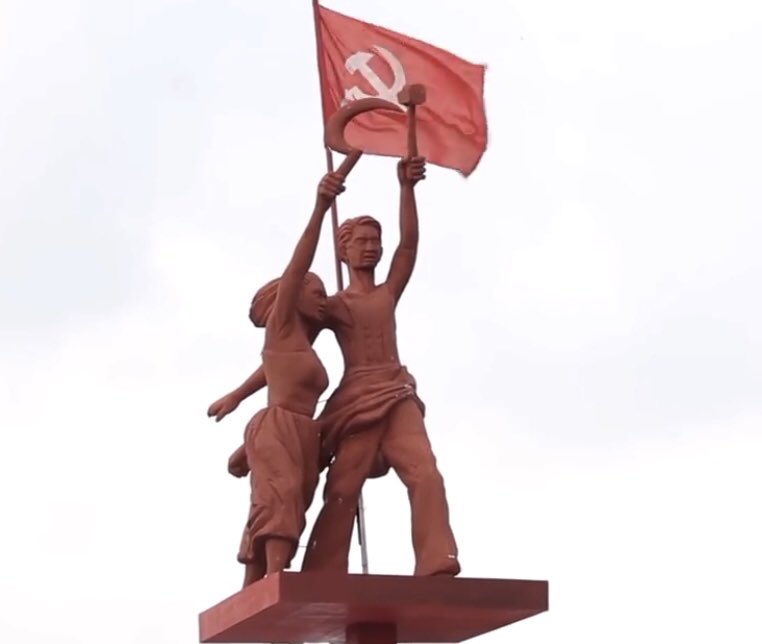 ss_1077's tweet photo. Let the ruling classes tremble at a communist revolution. The proletarians have nothing to lose but their chains. They have a world to win. Workingmen of all countries, unite! (Karl Marx)
#LongliveRevolution
#Downwithcapitalism
#DownwithIMF https://t.co/OvSbIY5QyP
