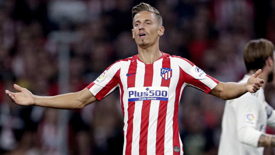 TransferRumou14's tweet photo. Manchester United have identified Atlético Madrid midfielder Marcos Llorente as a possible loan option in the January transfer window (@MirrorFootball) #MUFC #Atleti https://t.co/R2T6CHUgiE