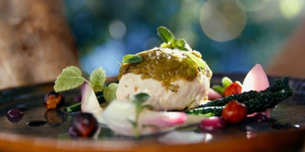 Hasta el 12 de febrero estamos de vacaciones en Sa Fàbrica, pero una vez que nos volvamos a ver ¡prometo sorprenderos!

#SaFabrica #MarcelRess #Chef #restaurant #Mallorca