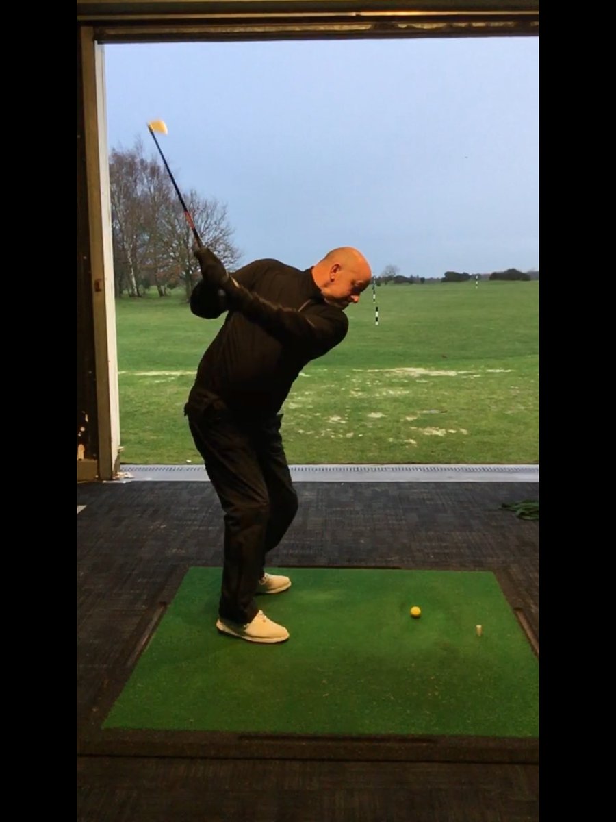 GolfGrowing's tweet photo. Nice work from @Sbeal58289 #extend #lengthen #rotate #leftarm #rightknee #golfswing #golfcoach #GROWGOLF @KingsHillGolf @MarkTrow1 #start vs #end https://t.co/skVNQgkhmH