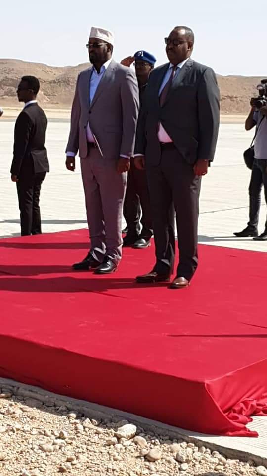 DalsoorNews's tweet photo. Madaxweynaha #Jubbaland Axmed Maxamed Islaam (Axmed Madoobe) iyo wafdi uu hoggaaminayo ayaa gaaray magaalada #Boosaaso ee gobolka Bari. https://t.co/xYoBRJxKc4