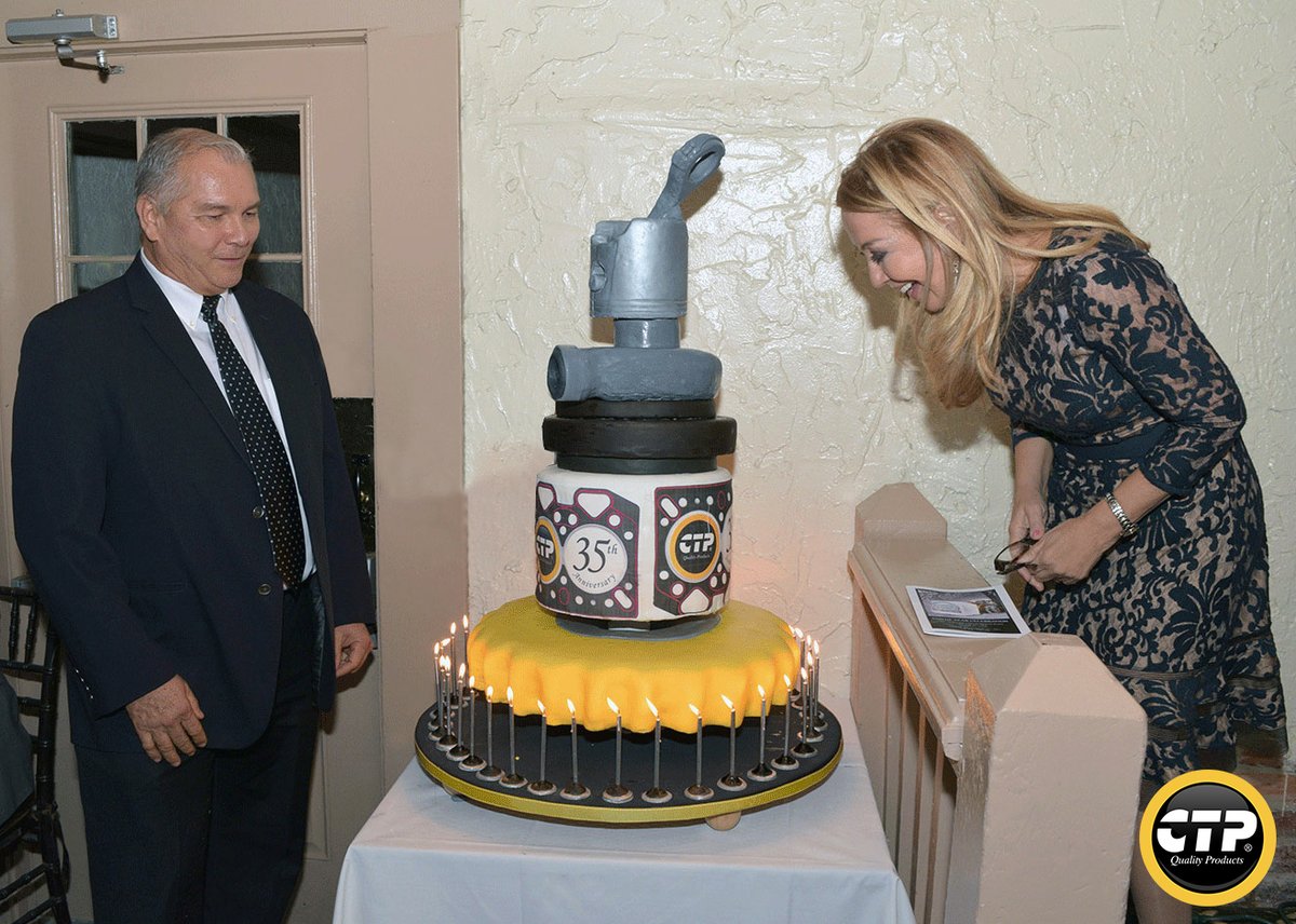 costexctp's tweet photo. Here is a great throwback to 5 years ago, with our 35 Year Anniversary cake!
#CTP #Costextractorparts #TBT #Throwbackthursday #Anniversary #CTP40 #CTP2020 #CTP2020vision #40thAnniversary #Caterpillarparts #Komatsuparts #Heavyequipmentparts #Heavyequipmentreplacementparts https://t.co/7NuTWGF9ug