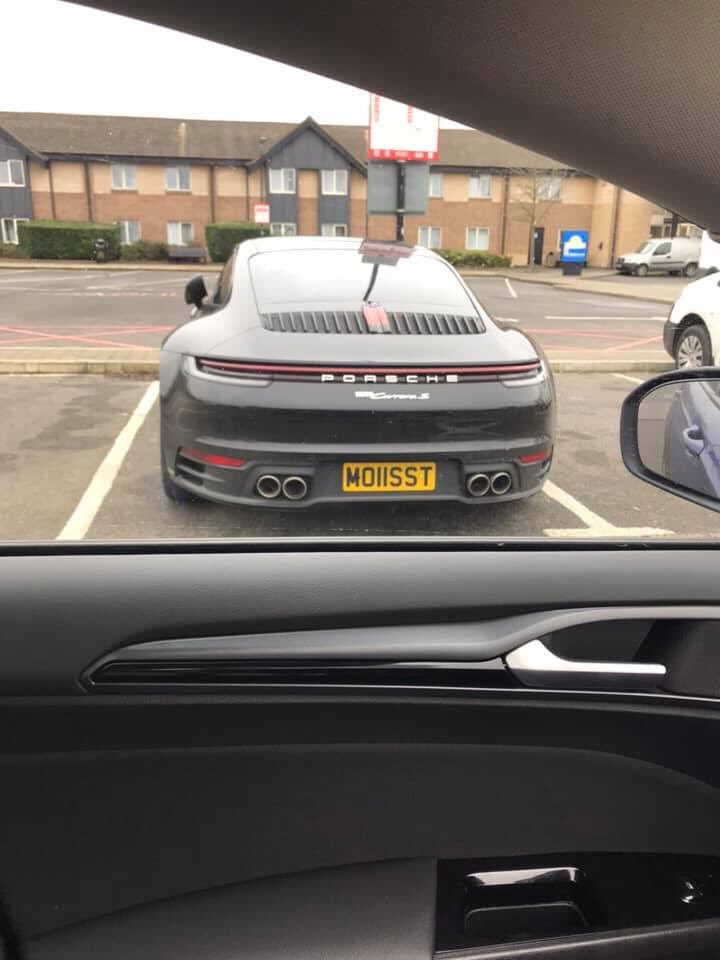 VINTTR0's tweet photo. A memebers spot today. #thatplate https://t.co/G6G7HcodLj