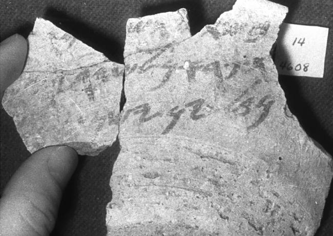 Handwriting on 2800-year-old pottery fragments