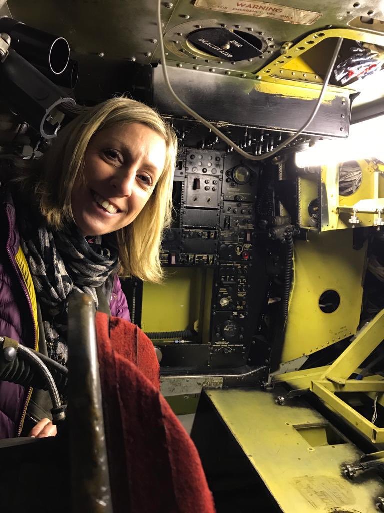 Jen Bates tweet media