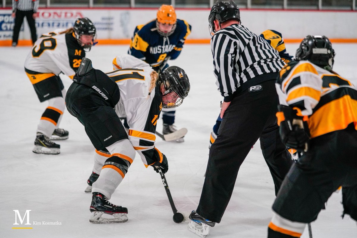 You guessed it - it’s game day! 
🖤💛 Game Day 💛🖤🏒Marshall Hilltoppers vs. <a href="/HibbChisHockey/">Hibb/ChisGirlsHockey</a> 
📍Hibbing Memorial Arena
⏰ JV @ 5 | Varsity @ 7