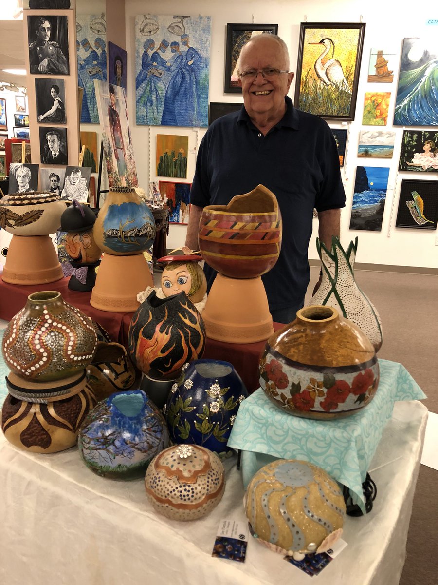 FloridaGrecco's tweet photo. #gourds #jaypatrick #artshare #art beautiful artword@our of gourds , use them as a base or put a little light in them .. #creative #ThursdayThoughts #ThursdayInspiration #amazing https://t.co/ScnJxnBTaB