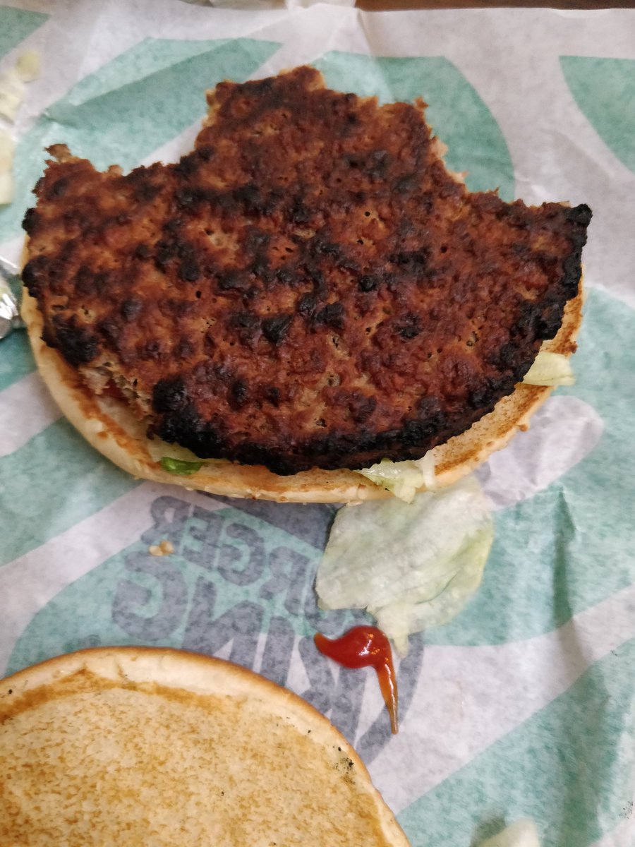 davidlytweets's tweet photo. @BurgerKing I learned something today. If you over cook animal based meat it has a good off the grill taste. If you over cook plant based meat it literally tastes like your eating a ziplock bag. I am so dissatisfied with this impossible whopper that was impossible to eat. https://t.co/WjOfQOkWQh