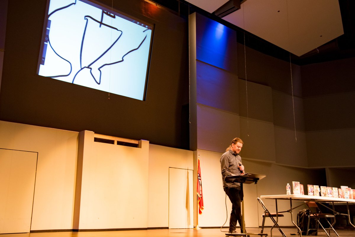 pulaskiacademy's tweet photo. Another great #PAAuthorVisits with New York Times bestselling author & illustrator, Nathan Hale (@MrNathanHale.) Our #PAMS students loved listening to Hale's humorous cartoon storytelling peek into his upcoming book in the the Hazardous Tales series! https://t.co/u2XTAoEsZJ