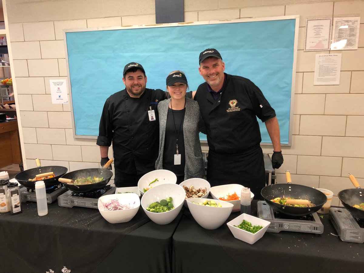 JGeisweidt's tweet photo. Today at Carroll country high school chef Greg, Alex and I had a great day do a Stirfry action station for the students and the staff. To many great comments to list them all from the students and the staff. Thank you for a great day, it was definitely a huge success! :) https://t.co/wbghOTPeut