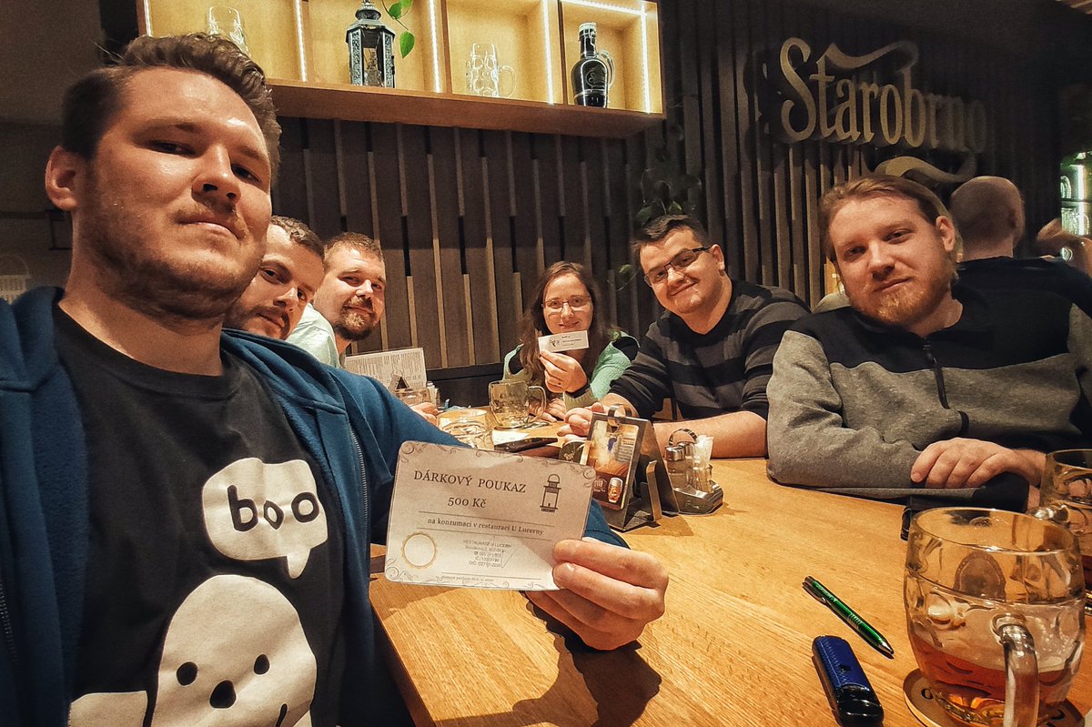 Pod tajným aliasem Ṟ̔̒̀e̲͗ͤ̍l̛̑ͨ̚e̢̱ͥͬa̱̜ͧ̀s̱̹ͦͥè̦̳ͥ G̯̰͐̓a̐̒͘͠r̞͐͐̏b̻̫ͮ̇ǎ̵̟̅g̓́̂̈e̐̈̒̂ jsme se dnes účastnili developer kvízu pod záštitou #beeit. Bylo to kúl!