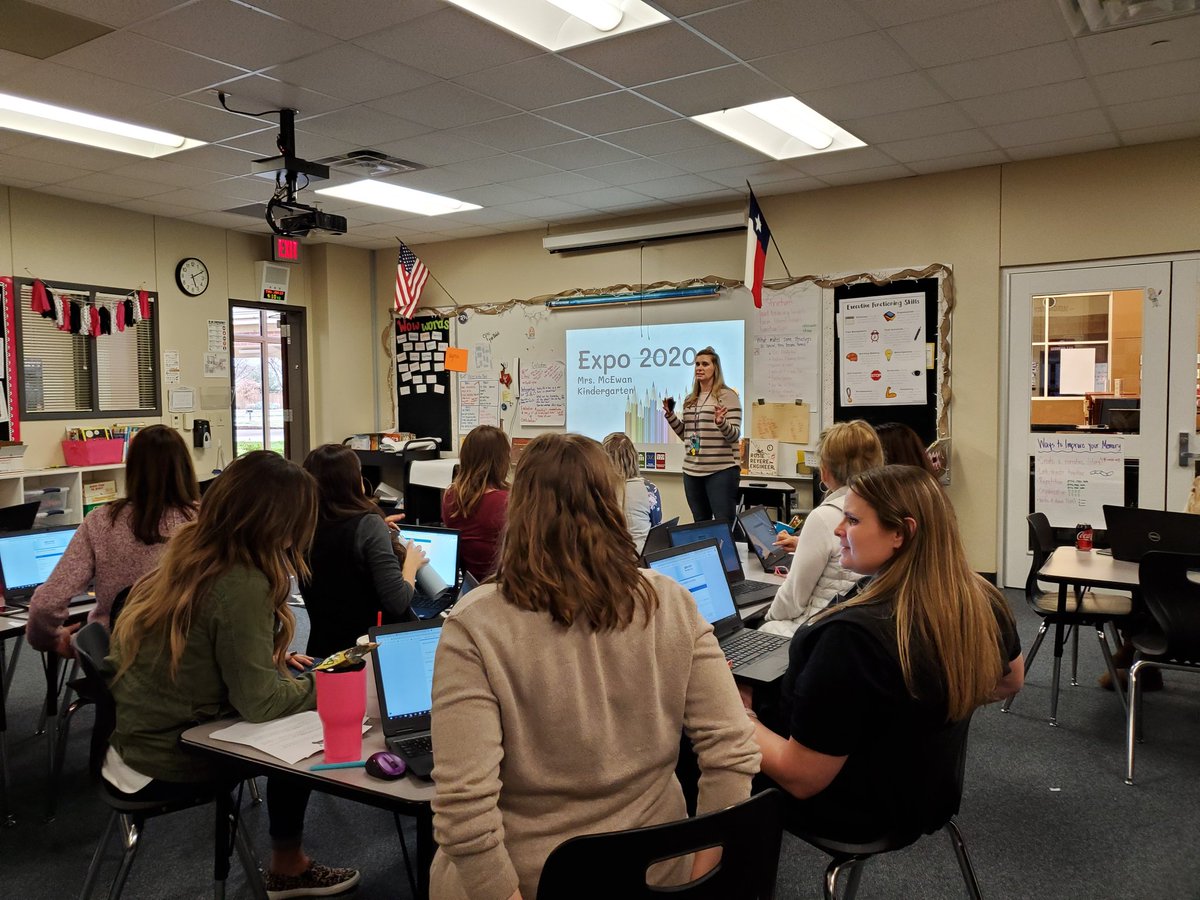 RoanokeRangers's tweet photo. Ranger Leaders worked in committees to present entries for NISD Expo this afternoon and select which students would represent @RoanokeRangers at the 2020 Expo. Love the thoughtful instruction happening in ALL classrooms!! #RESitspersonal #RESunique https://t.co/Fm1kSakFDd