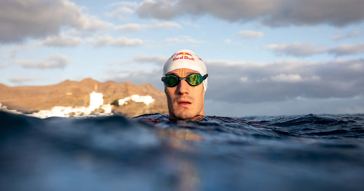 orcasportswear's tweet photo. Small places inside the huge ocean that let you be the best version of yourself.
The waters of the sea surrounding the Canary Islands are the scenario chosen by @SebastianKienle to kick off the new season's preparations.
#OrcaPredator #Triathlon #ChallengeYourLimits https://t.co/DLtq1jKCYx