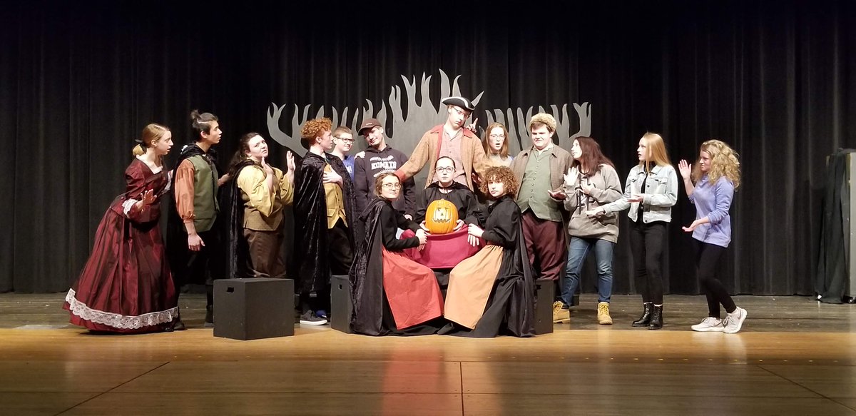 MelisaFerris's tweet photo. TODAY!  Come see "The Legend of Sleepy Hollow" at the KMHS Minnesota WiFi PAC at 4 pm and 7 pm. FREE and open to the public! https://t.co/A3tJocNYAV