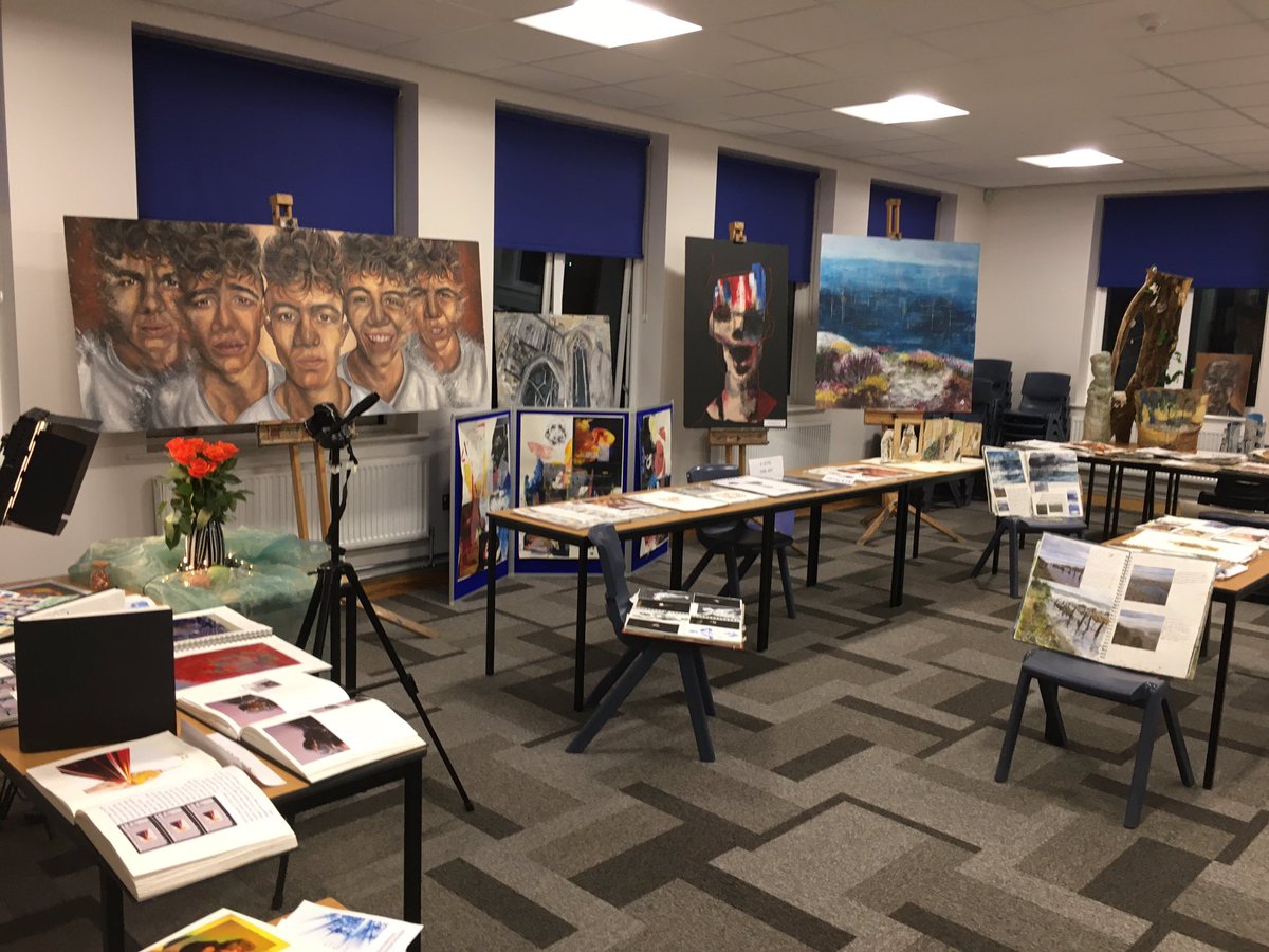 Some more pics of our fabulous displays in H3 as part of @newentschool Careers Evening #careers #opportunity #picoftheday #celebrateachievement