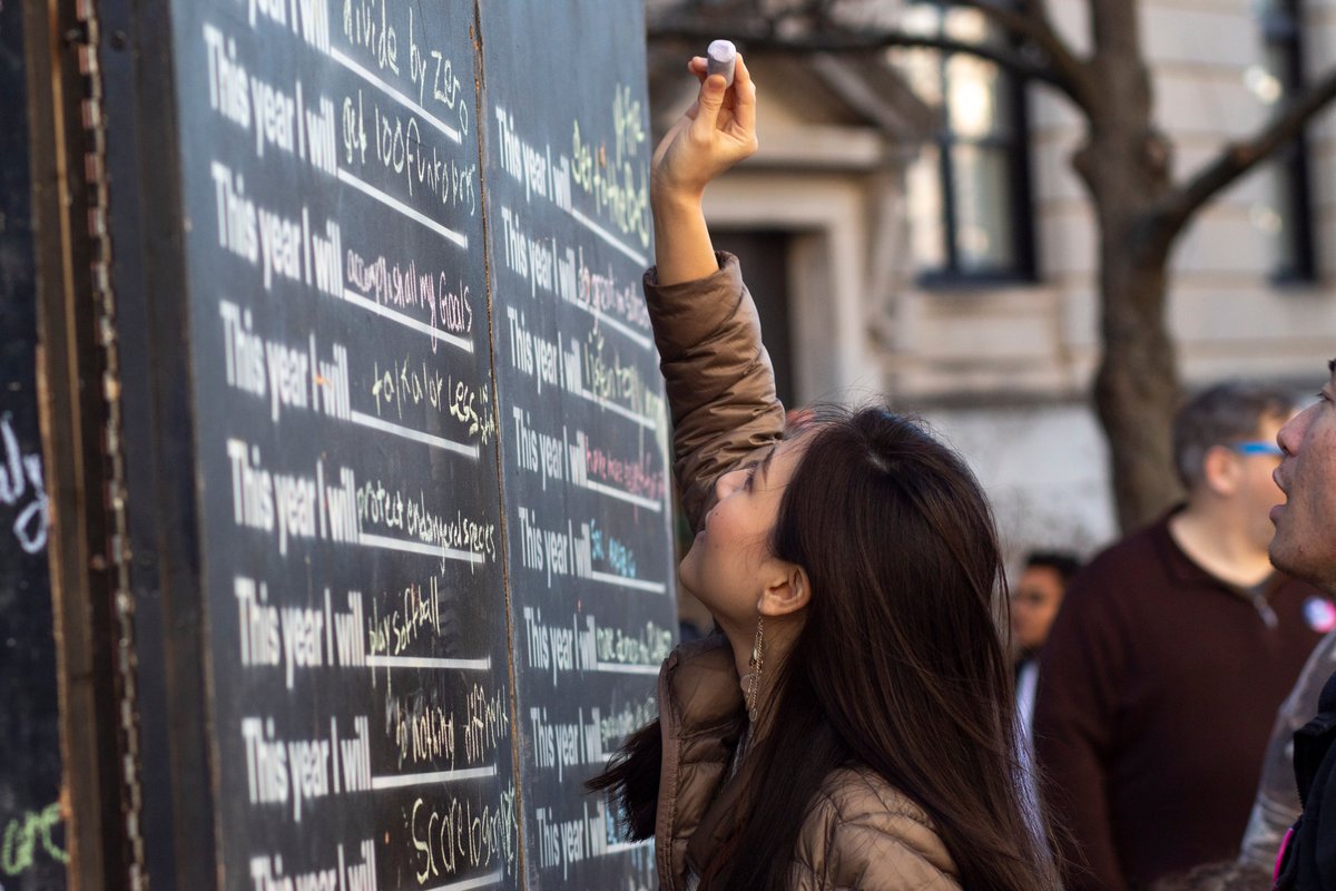 FNRaleigh's tweet photo. This year I will...save money.⁣
This year I will...travel more.⁣
This year I will...learn something new.⁣
⁣
Do you remember what you wrote on the Resolution Wall? Whatever your goal is, we’re here to inspire you to stick to it! 

📸: Focus Light Productions https://t.co/w66SNX6jTG