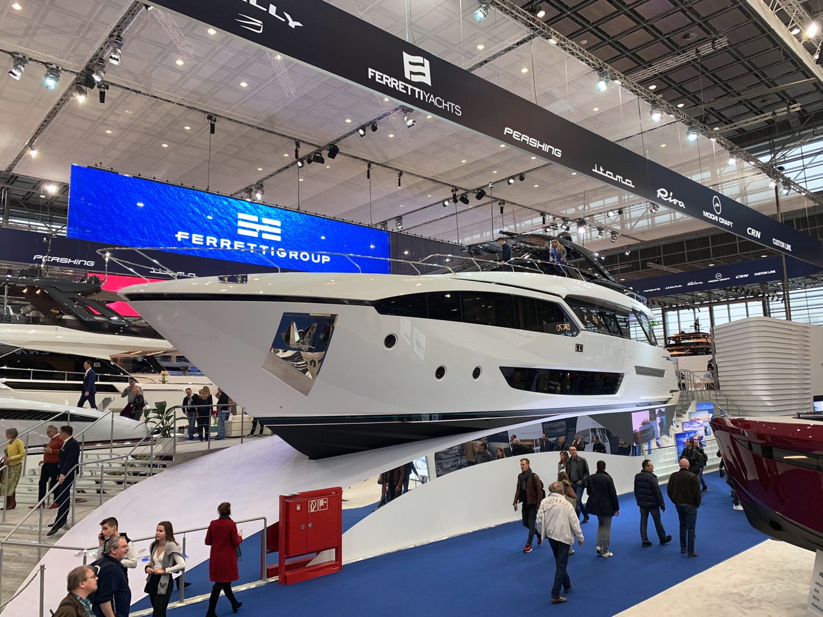 meziroglu's tweet photo. Dünyanın en büyük yat Fuarı Düsseldorf’da mega yatları inceleme fırsatı bulduk. Boot Messe Düsseldorf 2020
#messe #yacht #bootmesse #bootmesse2020 #düsseldorf #boot https://t.co/PTW9yNfZuj