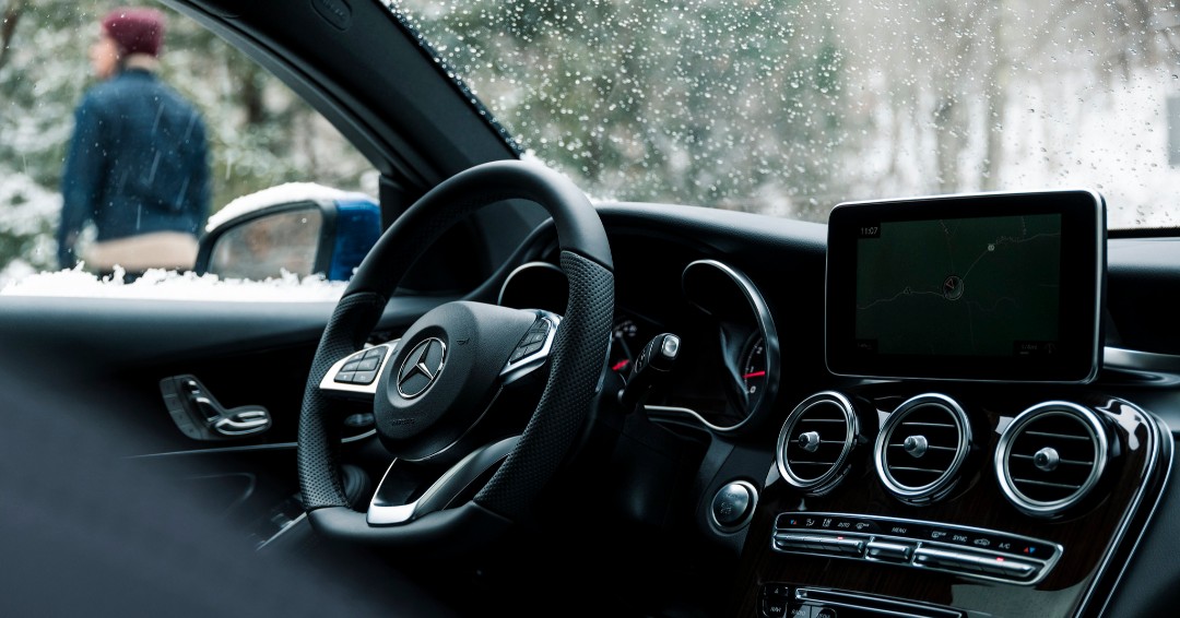 benzelbusch's tweet photo. Find the perfect indoors for the great outdoors in the Mercedes-Benz GLC300. #MercedesBenz #BenzelBusch https://t.co/0QQGJdSn2u