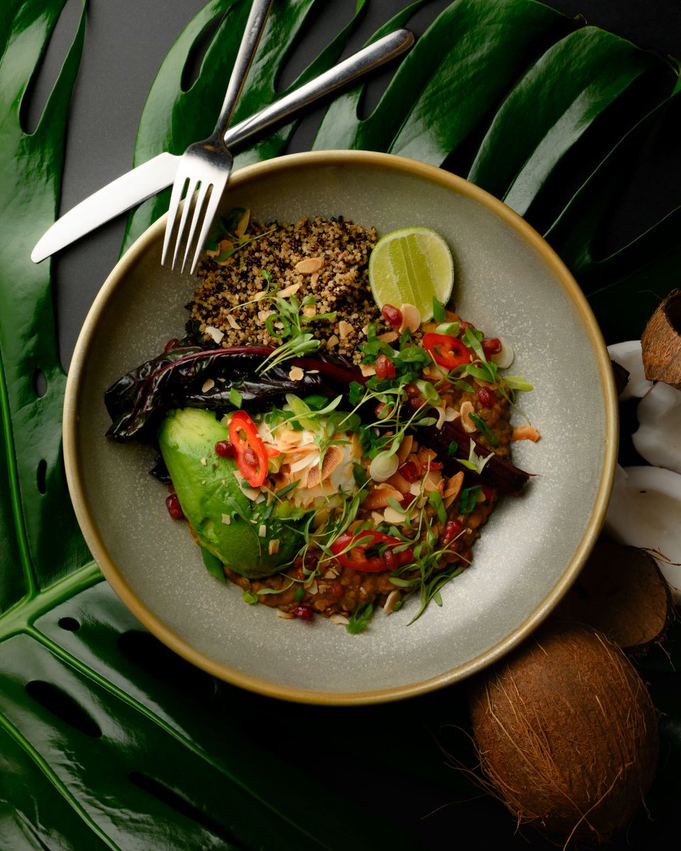 We’re coconuts about our new Coconut &amp; Lentil Dahl 🥥😍

A delectable bowl of goodness, with unique nourishing qualities. Lemongrass, coconut, avocado, rhubarb chard, toasted almonds &amp; mixed grains. A L L the flavours please 😍 #FireflyMCR