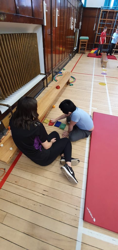 StCharlesGla's tweet photo. The @CofGCollege students were in to work with our LCR classes again today. There were lots of exciting activities going on tailored to suit the individual children. #ActiveKids #DevelopingSkills #IndividualisedSupport @ActiveschoolsTM https://t.co/aYXH7GF6Zl