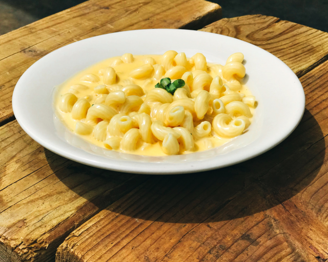 WurstHausLJ's tweet photo. A meal is worth a million words: https://t.co/qTClGzgEhF https://t.co/Qc3wBNUmwi