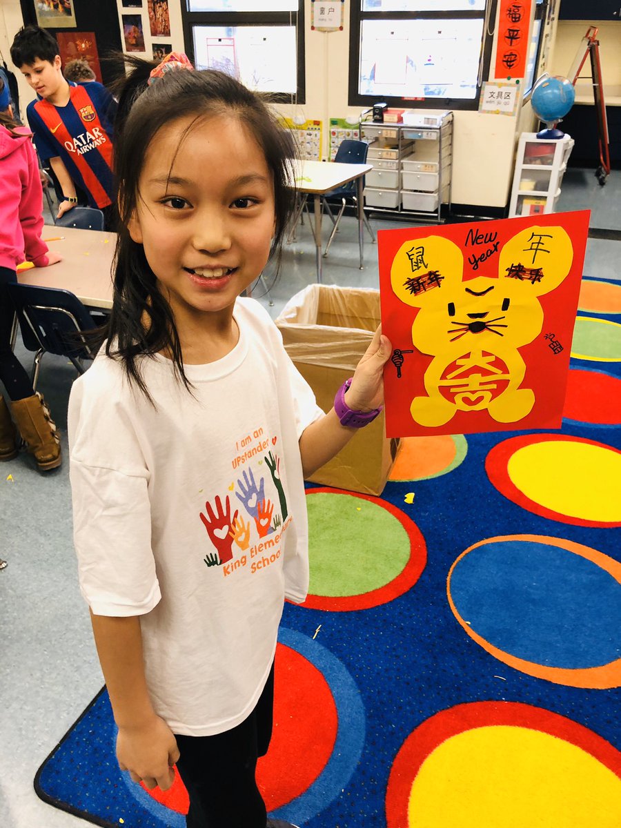 ttYehYuTing's tweet photo. Happy Lunar New Year. We are celebrating the year of rat with the cute golden rat. 鼠年大吉🐭🐭🐭@A2SchoolsSuper @A2schools @A2KingPrincipal @A2SchoolsWL https://t.co/iPXNLY3mO5