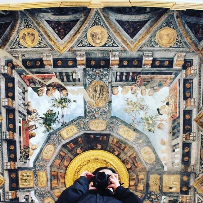 PROFESSIONE ARCHEOLOGO: il racconto digitale di <a href="/antoniafalcone/">Antonia Falcone 👷‍♀️</a>. Leggi l'intervista a cura di Roberta Giuliano sul blog di #Igersitalia.
igersitalia.it/intervista-ant…