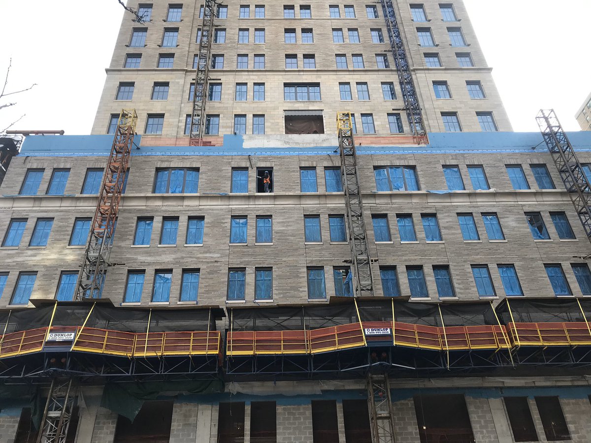 TexaConCutStone's tweet photo. We are proud to have our hard work on display in the nations largest city!  Check out this high rise condominium in Manhattan. We’re rockin’ NYC from the ground up! #IndianaLimestone #LimestoneBelt #WeAreTexacon https://t.co/LaofEONvwA