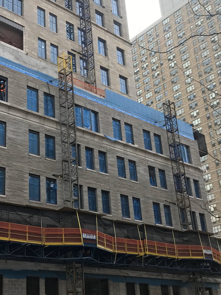 TexaConCutStone's tweet photo. We are proud to have our hard work on display in the nations largest city!  Check out this high rise condominium in Manhattan. We’re rockin’ NYC from the ground up! #IndianaLimestone #LimestoneBelt #WeAreTexacon https://t.co/LaofEONvwA