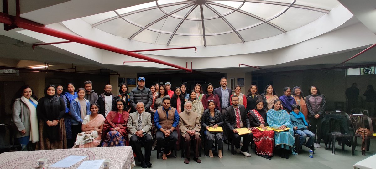 srijanpalsingh's tweet photo. Participated in the valedictory function of #Yoga workshop at #Aurbindo ashram in New Delhi. Spoke to the graduating students about the value of being harmonious with the Indian values and culture..  for a happier world. https://t.co/RR8kjdVoif