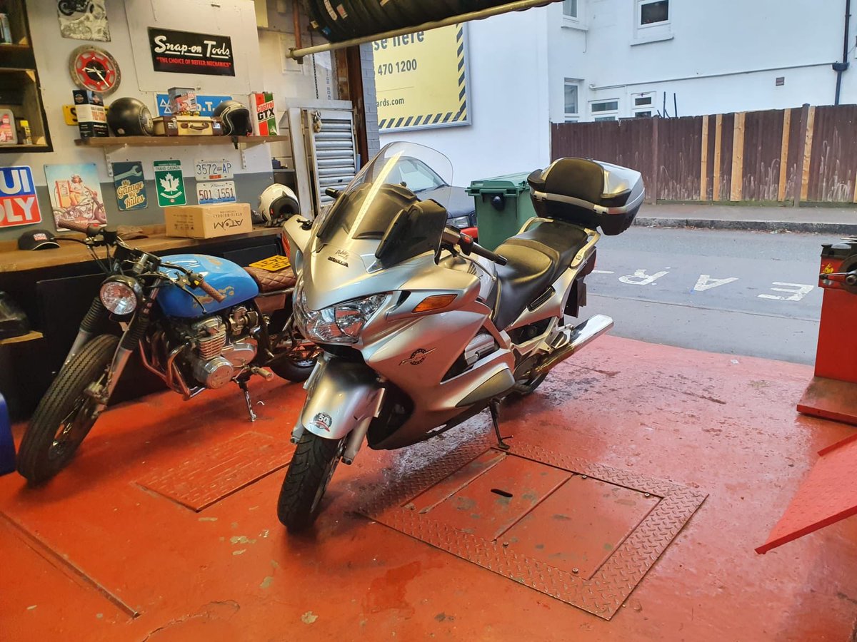 Pen Euro in for a new MOT... full service &amp; pads! Ready for touring 🏍🏍
